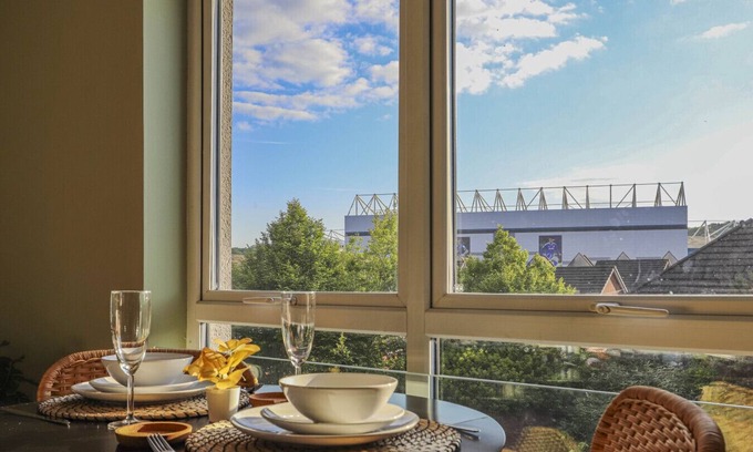 Canton Casa | Two-Bedroom Townhouse