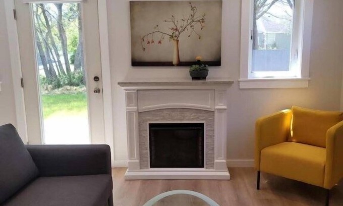 Crescent City Casa | Two bedrooms with 2.5 Bathrooms 1400 square feet Townhouse