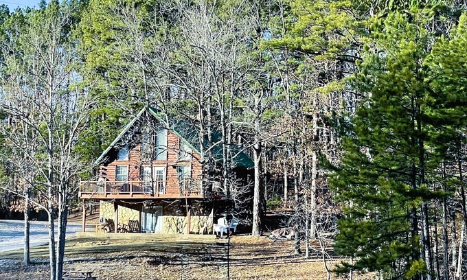 Cook Station Cabina | Buscando R & R o Aventura, 3Hills Cabin lo tiene todo!