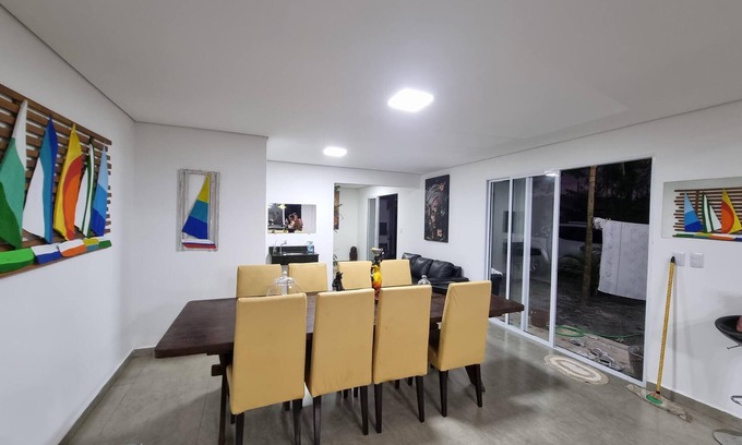 Boraceia Casa | Two minutes from the beach. House in the middle of nature. 500m of private area.