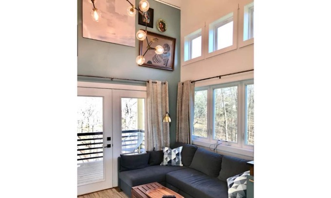 Highlandville Casa | Two Rivers Tiny 2 Story