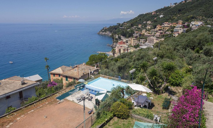 Sori Apartamento | Two Rooms apartment with private garden, pool and sea view, next to the beach