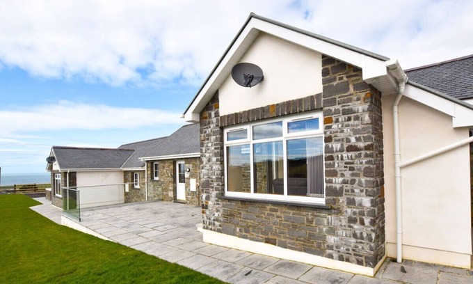 Llansantffraed Casa | Ty Pair - Dos Habitaciones Casa, Capacidad 4