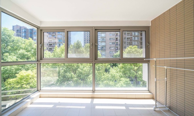 Xujiahui Cama Y Desayuno | Tyms Stylish 3BR 2BA Apt Xuhui Center