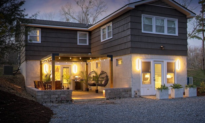 Landrum Casa | Ultimate Space for Your Family! ~ TIEC ~ Fire Pit+