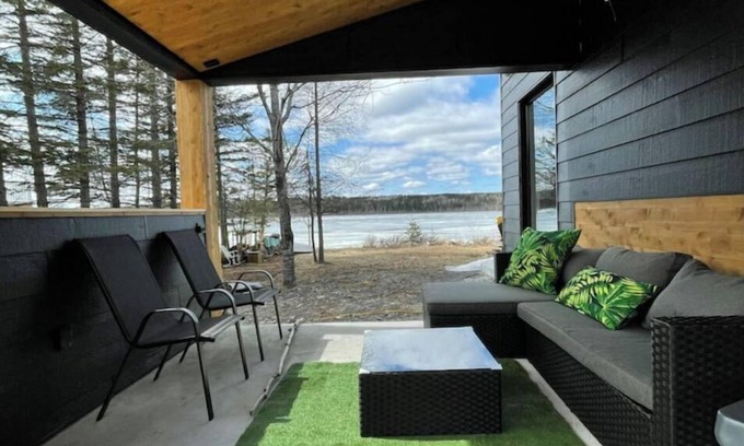 Sainte-Rose-de-Watford Chalet De Esquí | Un Chalet ou Lac Citq # 301567