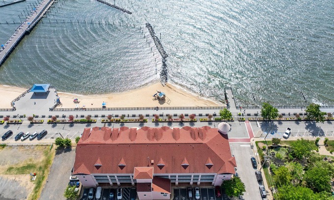 North Beach Condominio | Unbelievable beach views for 6