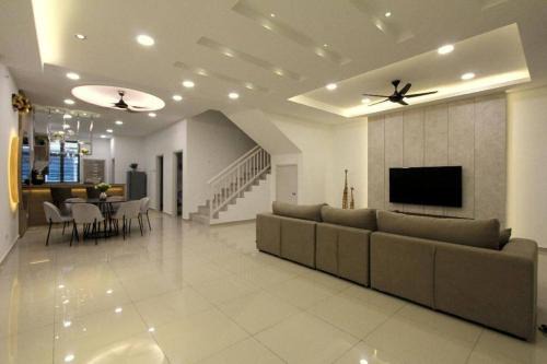 Malacca City Casa | Unique 3 Storey Near Jonker@Heritage (max 25pax)