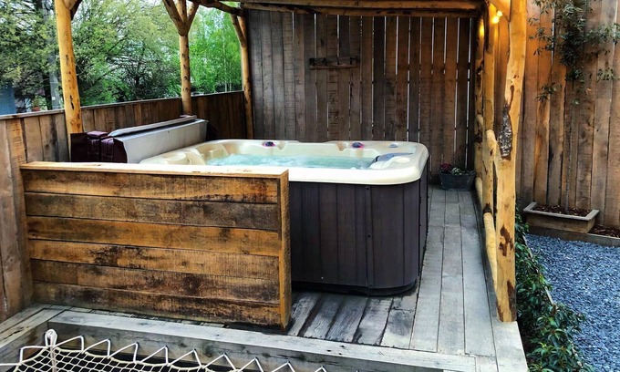 Tavigny Casa | Unique holiday home in Bastogne with bubble bath