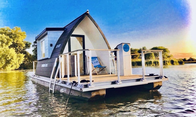 Ketzin/Havel Alquiler De Eote | Unique license-free houseboat on the Havel