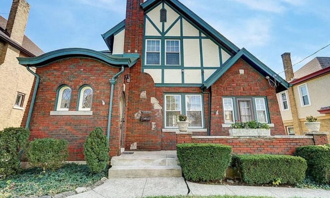 West Price Hill Casa | Unique Tudor Gem in Prime Cincinnati Location!
