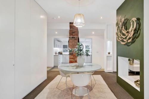 Queenscliff Apartamento | Unit 3 Spring Hill Holiday Unit - Pet friendly