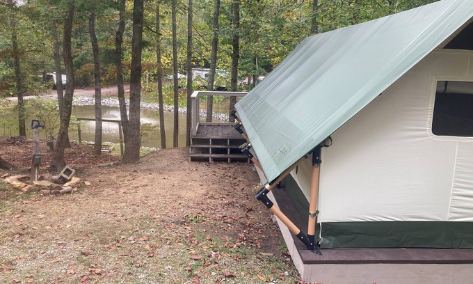 Fort Payne Alquiler De RV | Unplug & Unwind at the Water’s Edge – Cozy Glamping Tent by Little River Canyon