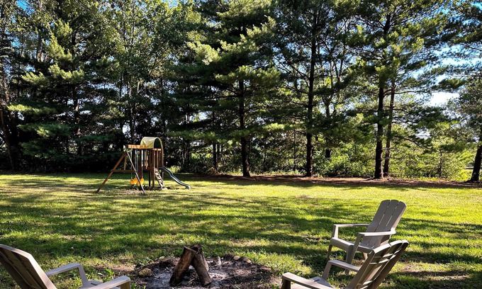 Franklin Grove Casa | “Unwind and Recharge at Our Serene Getaway: Your Perfect Retreat Awaits!"