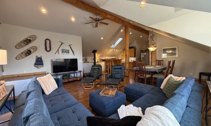 Bellevue Casa | Unwind at Lookout Retreat - Your Mountain Escape near Sun Valley