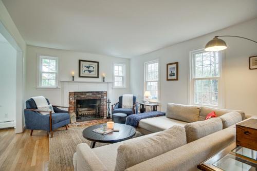 Chatham Casa | Unwind Fireside! Chatham Home 3 Mi to Main Street