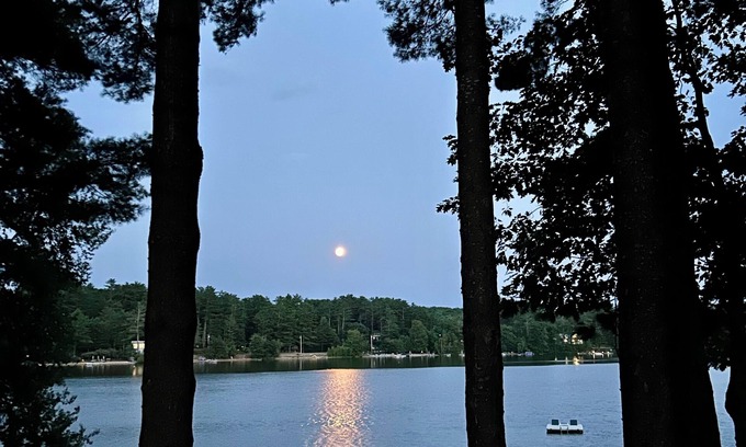 Turner Casa | Unwind in lakeside luxury; your serene Bear Pond escape awaits.