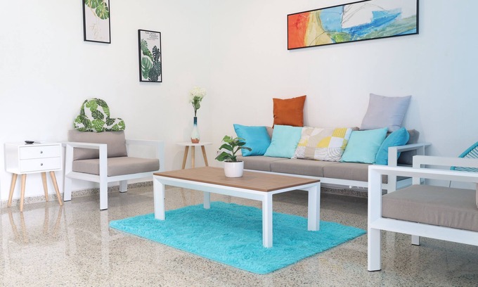 Sabana Casa | Unwind relax enjoy: 3br with beaches near by!