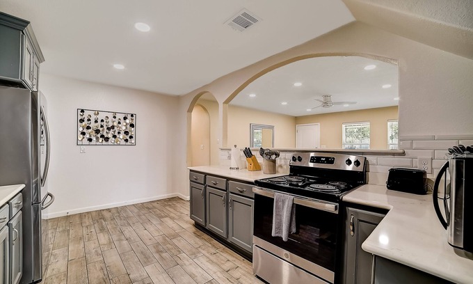 San Antonio Casa | Updated, dog-friendly home with fenced yard, grill, sunroom, & W/D