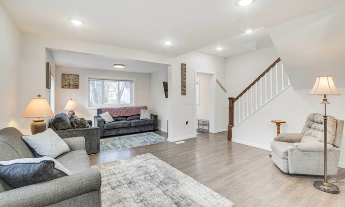 Roosevelt Casa | Updated Home < 1 Mi to Downtown Fargo!