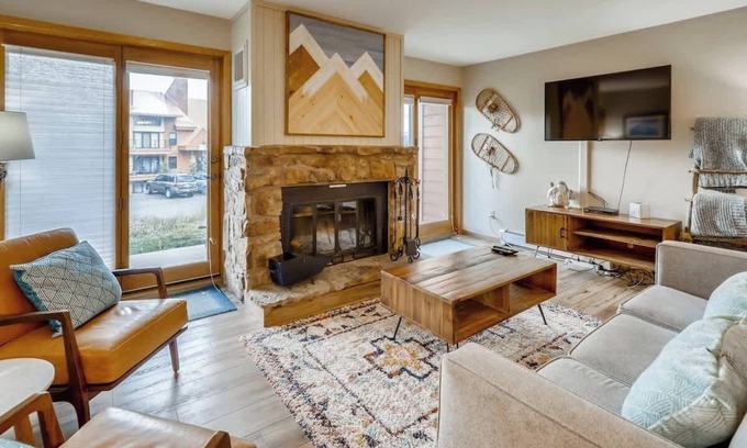 Wildernest Condominio | Updated Mountain Condo Near Ski/Golf