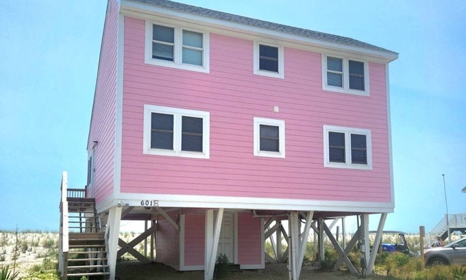 Long Beach Casa | Updated Oceanfront Beach House