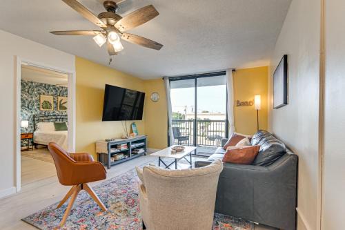 Myrtle Beach Apartamento | Updated Resort Condo, Walk to Myrtle Beach!
