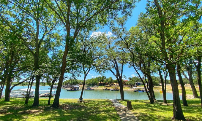 Brownwood Casa | Updated Shady Lakeside Retreat on Lake Brownwood with Large Boat Dock