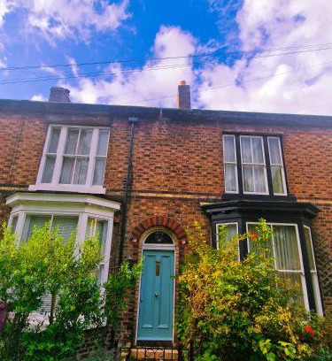 Liverpool Apartamento | Upscale Family Home Beautiful Setting