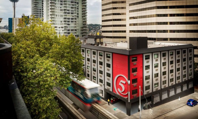 Belltown Hotel | Urban Queen Room, Hotel FIVE, Afternoon Delights, Downtown Location