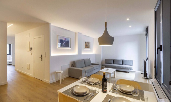Ourense Hotel | Urbanfive 1A Ourense centro 3 habitaciones con terraza