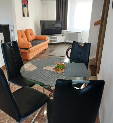Balatonfuzfo Apartamento | Vár-Lak Apartman