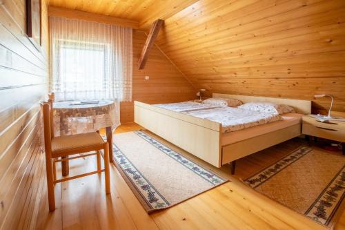 Srednja Vas v Bohinju Apartamento | V objemu gora