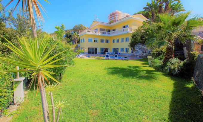 Canyelles Villa | V&V LLORET-Villa Morisca: gran villa para 17 pax., 1'5km playa playa Canyelles