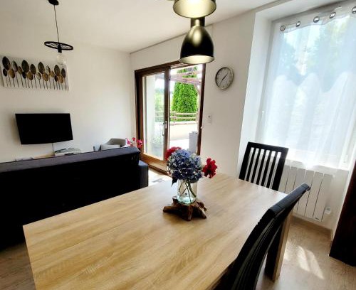 Messeix Apartamento | Vacances en famille 4 étoiles à 30min des pistes de Ski Mont Dore Sancy