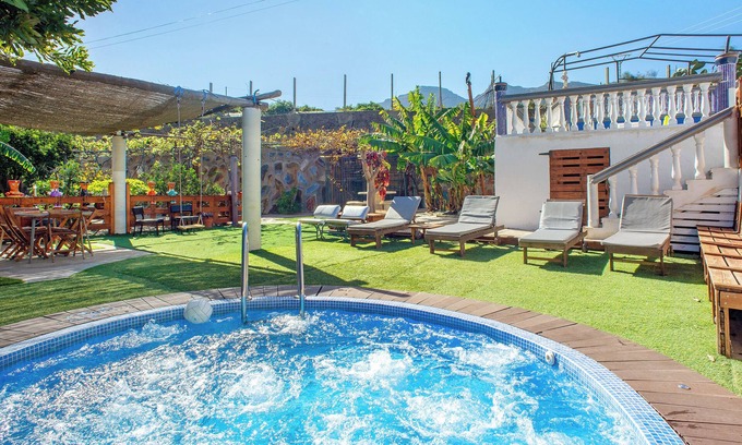 El Pinillo Villa | Casa de vacaciones "El Pinillo" con vistas a la montaña, piscina y Wi-Fi