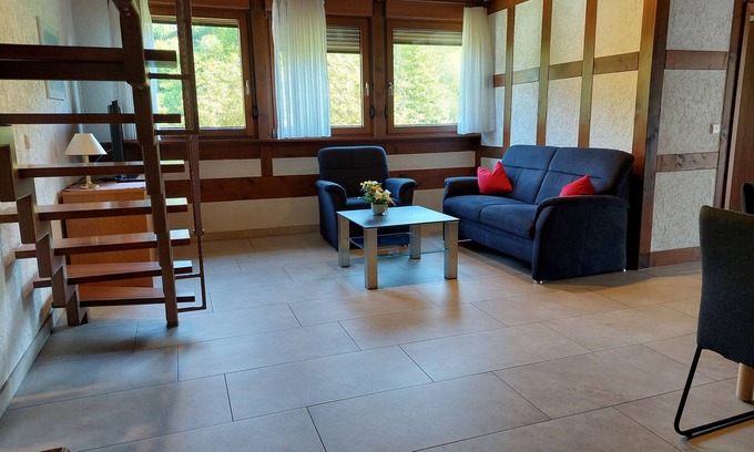 Bad Herrenalb Apartamento | Apartamento Bauer 55m2 con balcón