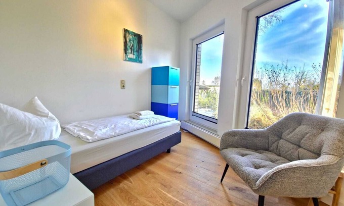 Neeberg Casa | Vacation apartment 4 - Schwalbennest: comfort, dog welfare with a view of the Achterwasser