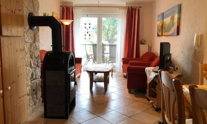 Ippenschied Otro | Vacation apartment "Hühnernest" - Ferienwohnungen Steinackerhof