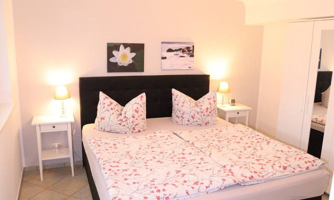 Kabelhorst Apartamento | Vacation apartment/apartment for 6 guests with 90m² in Schwienkuhl (153803)