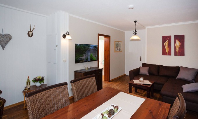 Toppenstedt Apartamento | Vacation apartment Zur Linde