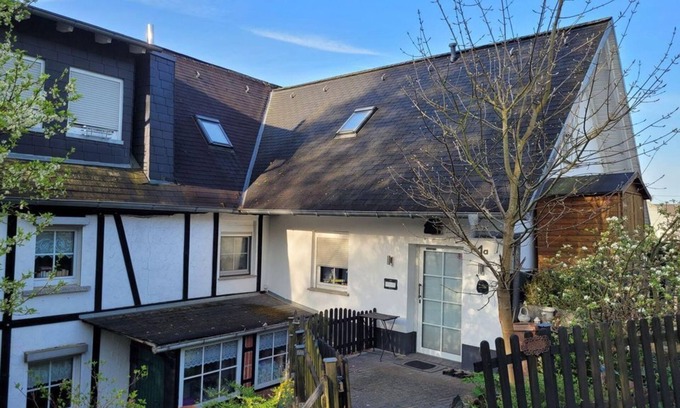 Molzhain Apartamento | Vacation apartment Elli - Cozy vacation apartment with 3 bedrooms