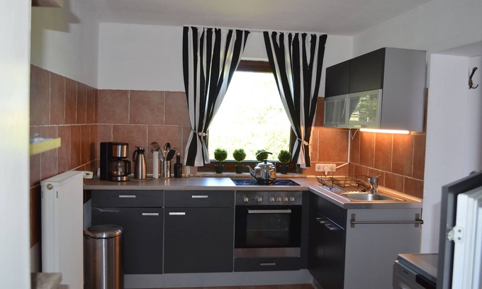 Hellenthal Apartamento | Vacation apartment-ground floor-garden in an idyllic location