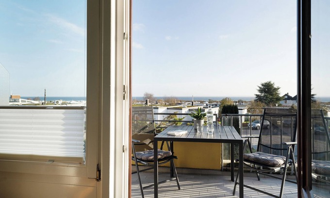Rettin Apartamento | Vacation apartment Traumblick Rettin with balcony and sea view in Rettin