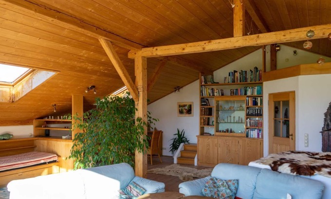 Teisendorf Apartamento | Vacation apartment with large panoramic window