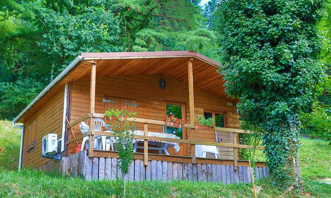 La Bastide-Clairence Chalet De Esquí | VACATION COTTAGES IN THE BASQUE COUNTRY A HAVEN OF PEACE IN THE COUNTRYSIDE, SWIMMING POOL
