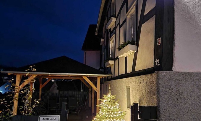 Langscheid Casa | Holiday home "Altes Zollhaus" 128 sqm in the heart of the Sauerland (dogs allowed)