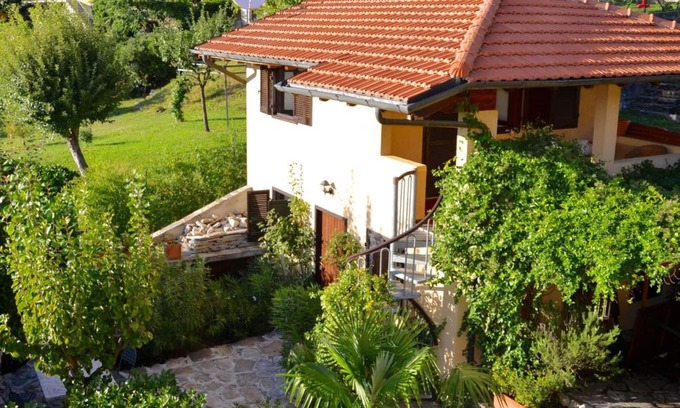 Musignano Cabaña | Casa de vacaciones en un idílico pueblo de montaña: Nuestra Casetta en Musignano cerca de Maccagno