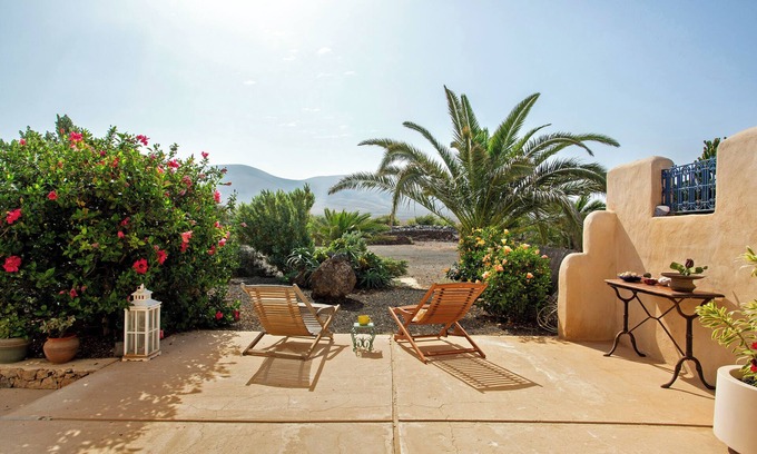 La Oliva Casa | Casa de vacaciones 'La Agüita' con vistas al mar, terraza privada y Wi-Fi