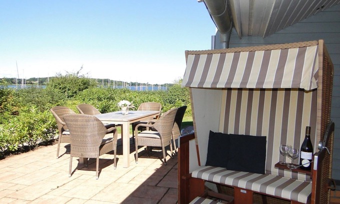 Kosel Casa | Moderna casa de vacaciones de 5 * con sauna finlandesa, hidromasaje y estufa para 6 pers.